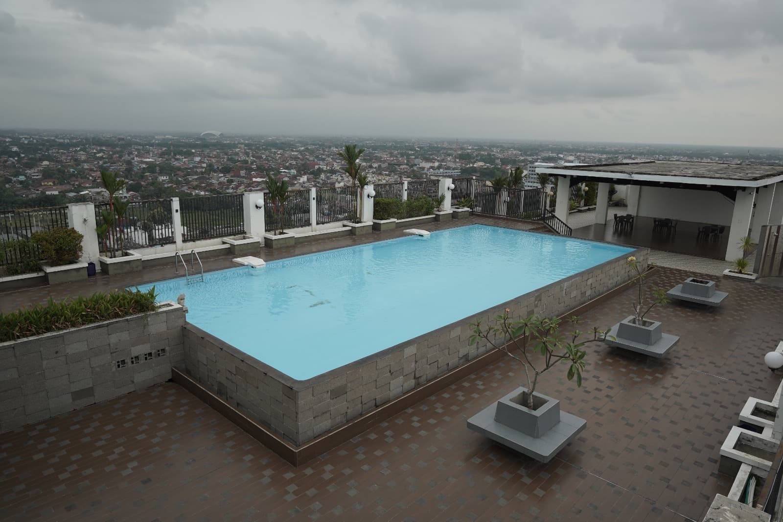 Skypool